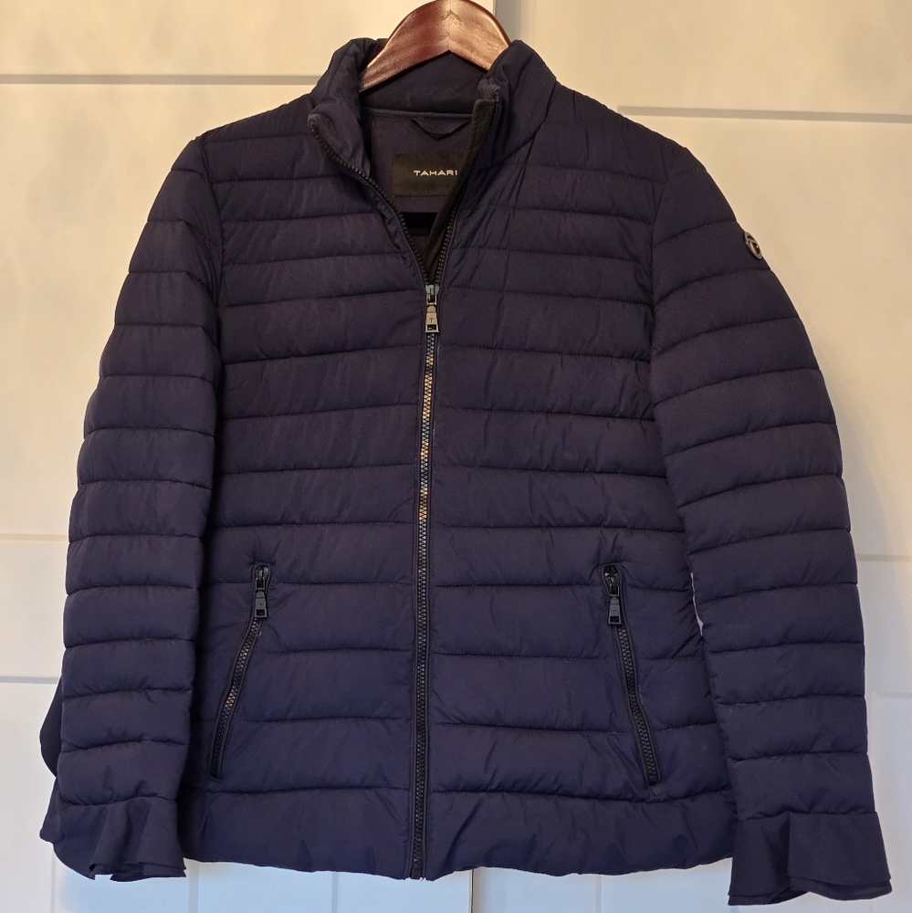 Tahari Navy Puffer Coat Sz M Winter Blue Sport Jacket Rain Ruffles Quilted Zip
